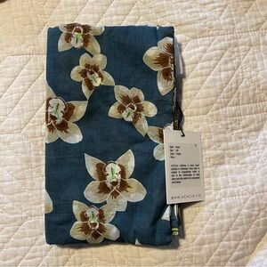 NWT Acacia Swimwear Kuau Sarong Pareo in Isle